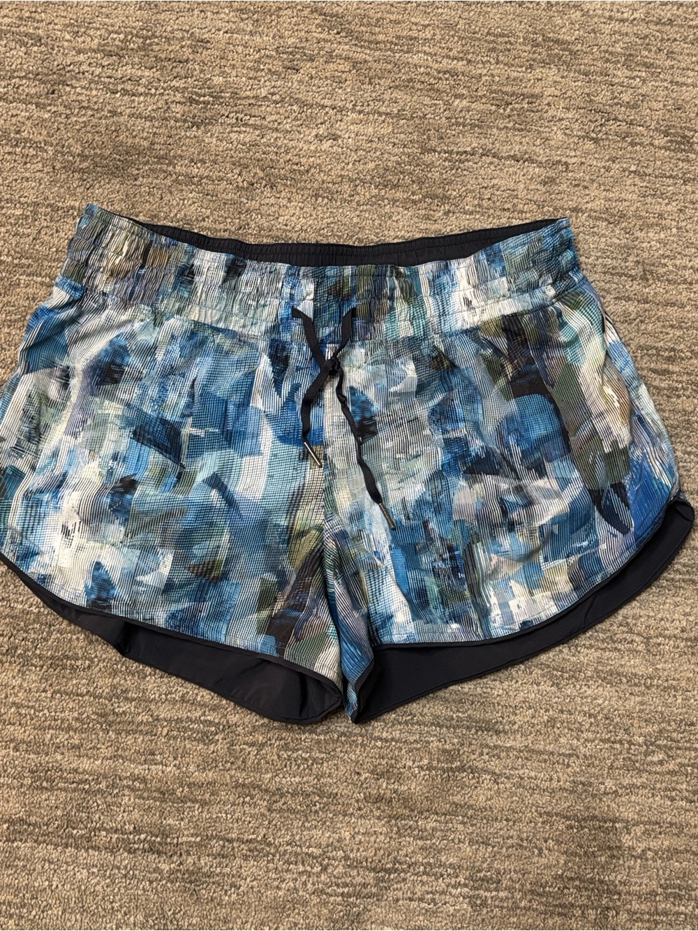 Lululemon Choose a Side Reversible Shorts